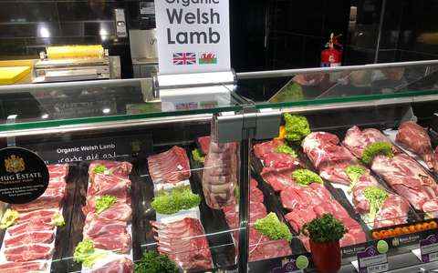 RHUG ESTATE PGI WELSH ORGANIC LAMB FIRST TO BE SOLD IN QATAR AFTER UNIQUE  TRADE DEAL AGREED BY LORD NEWBOROUGH | Rhug Estate