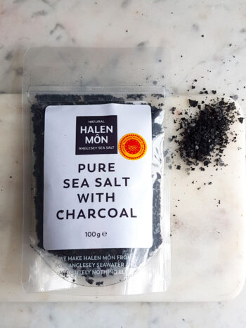 Halen Mon Pure Sea Salt with Charcoal