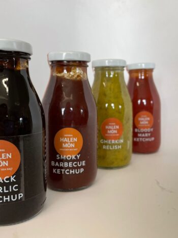 4 bottles of halen mon smokey bbq ketchup