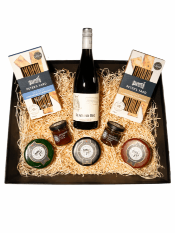 Rhug Cheese and Wine Hamper