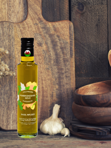 Pembrokeshire Gold Basil Infused Rapeseed Oil